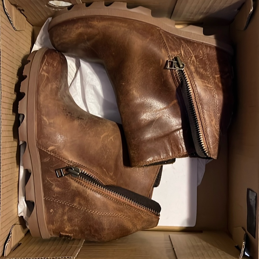 SOREL Wedge Ankle Boots - 8.5